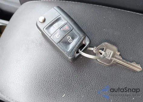 2015 Volkswagen Golf Tsi S 4-Door из США, поврежденный, VIN 3VW217AU7FM037114